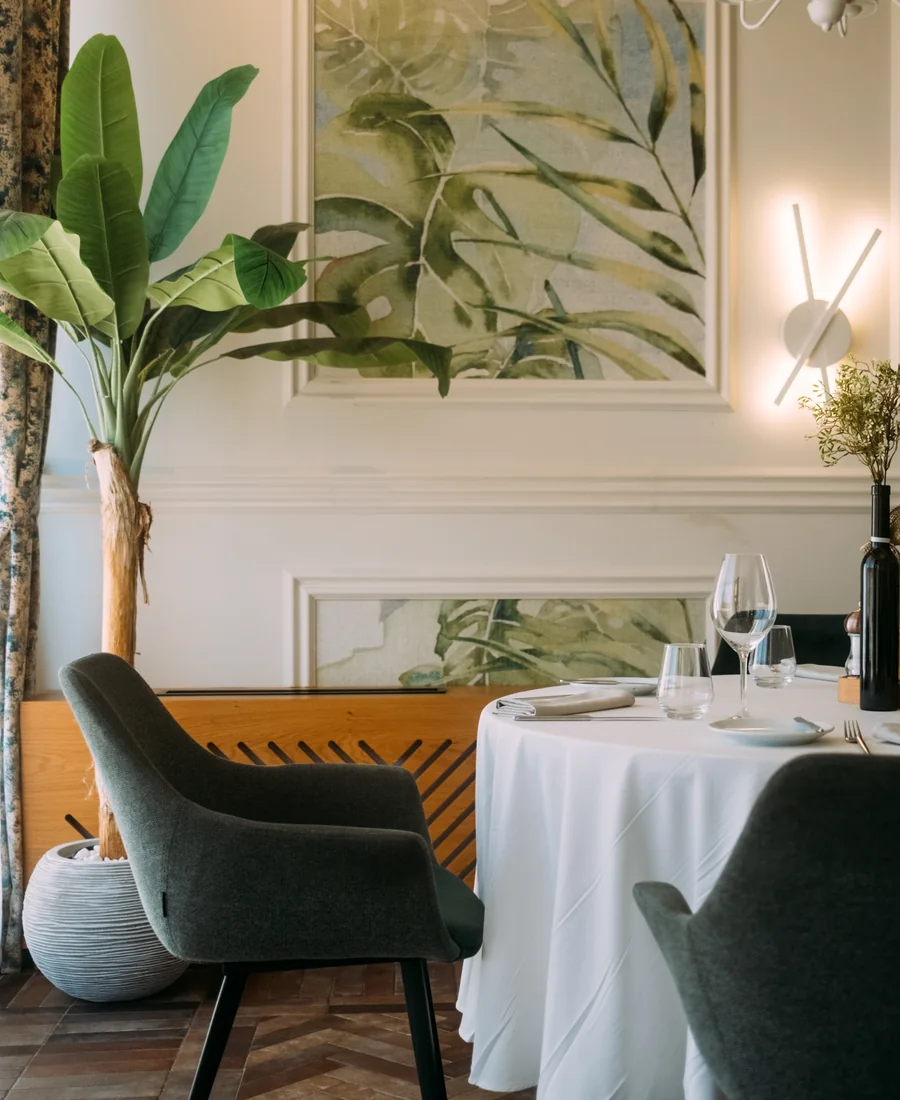 Détail de la salle du restaurant